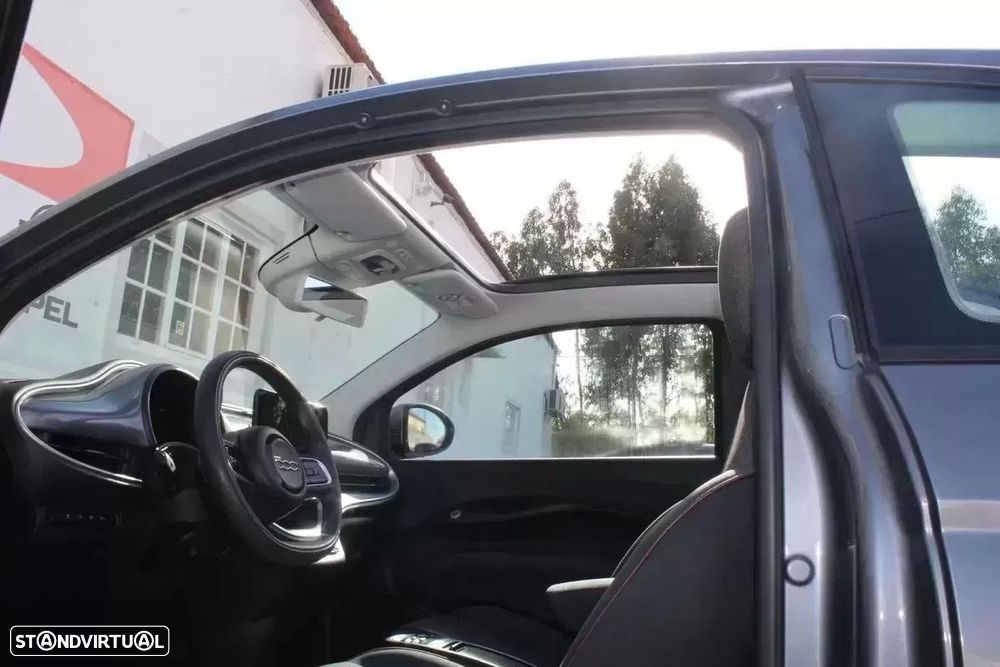 Fiat 500e C Icon - 21