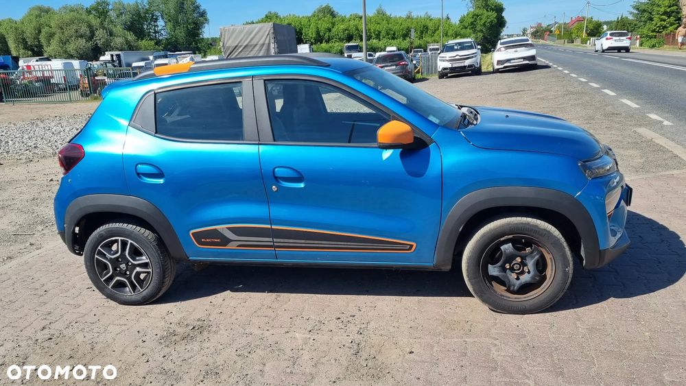 Dacia Spring - 11