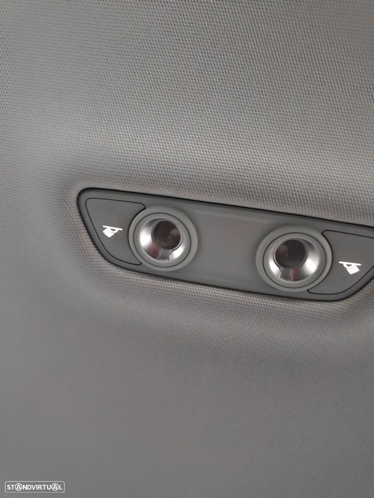 Audi A4 Avant 2.0 TDI quattro Advance S tronic - 16