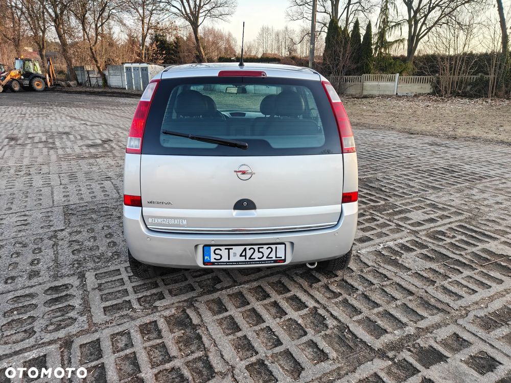 Opel Meriva 1.6 16V Essentia Easytronic - 6