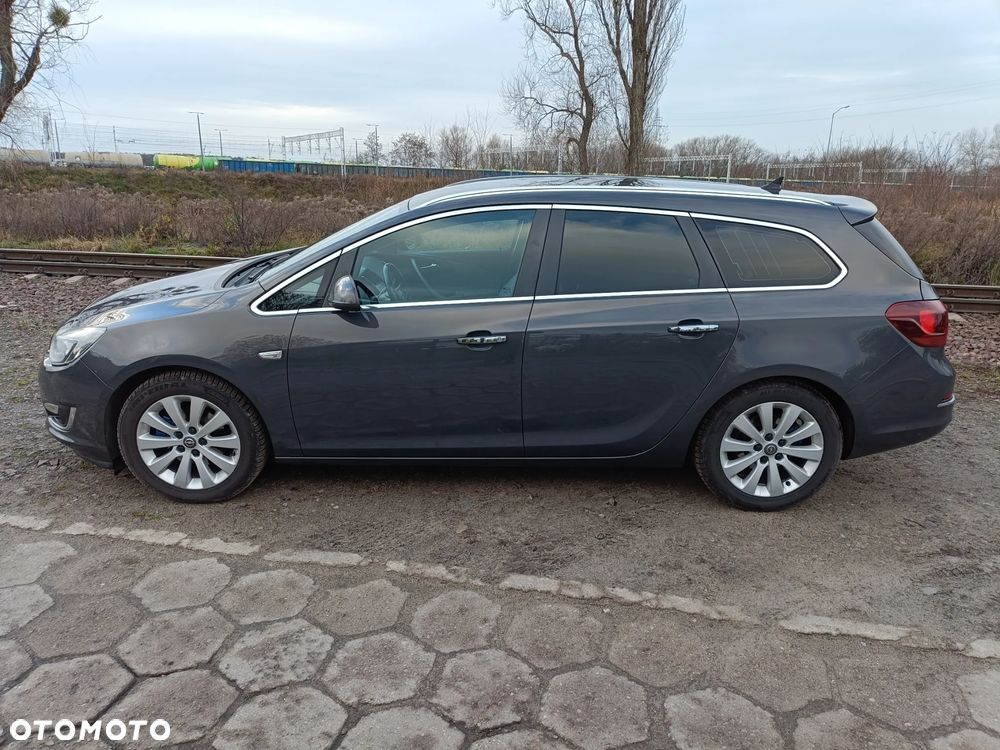 Opel Astra 1.7 CDTI DPF ecoFLEX TourerStart/Stop 105g Sport - 9