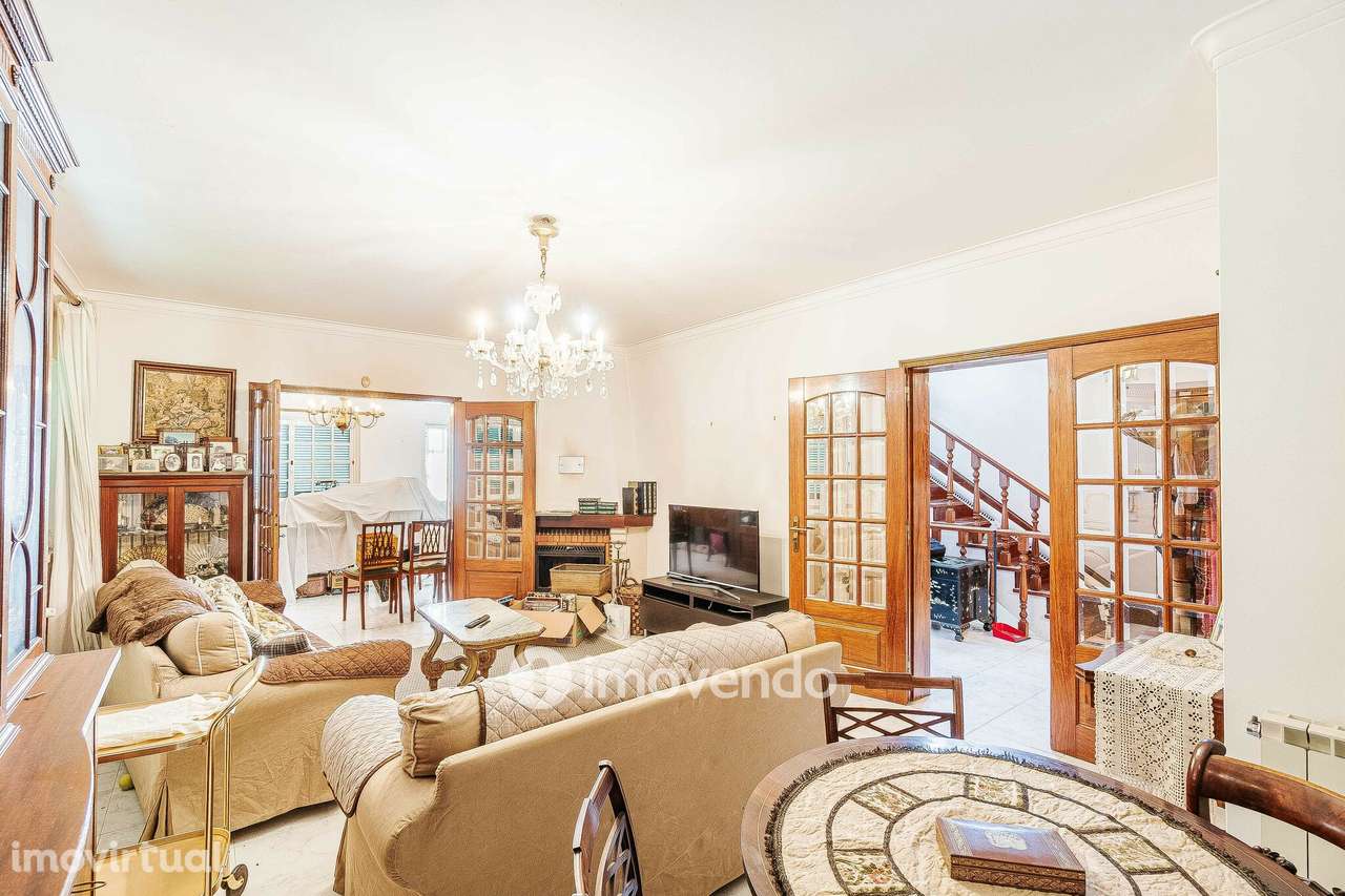 Moradia isolada T5, com vistas sobre o Tejo, em Caxias - Grande imagem: 3/38