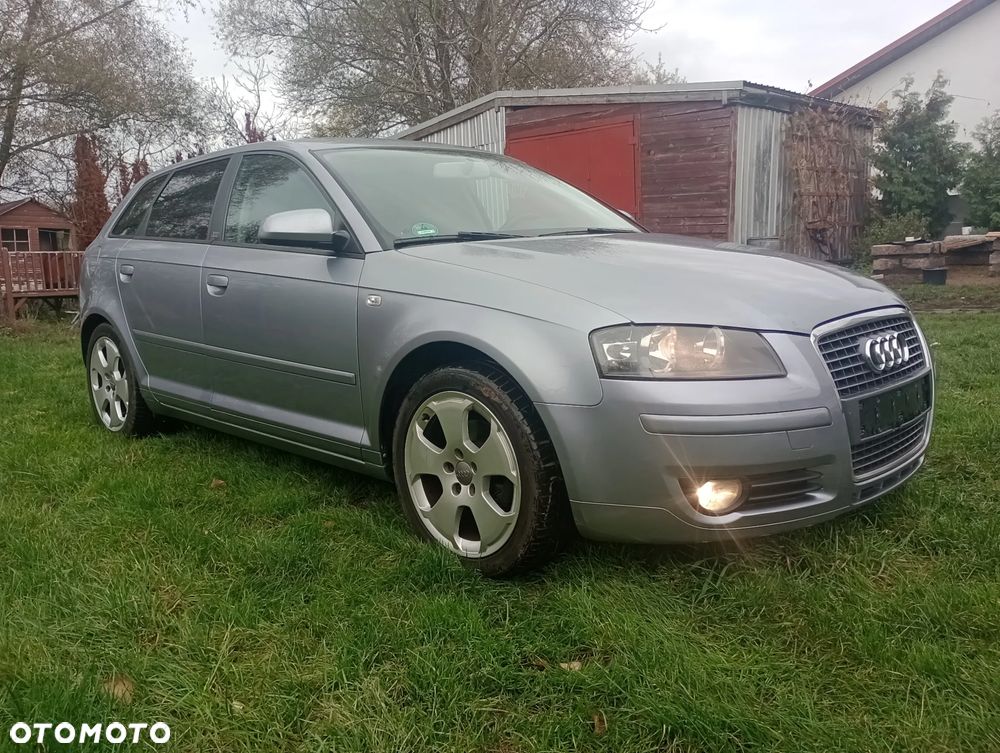 Audi A3 Sportback - 4