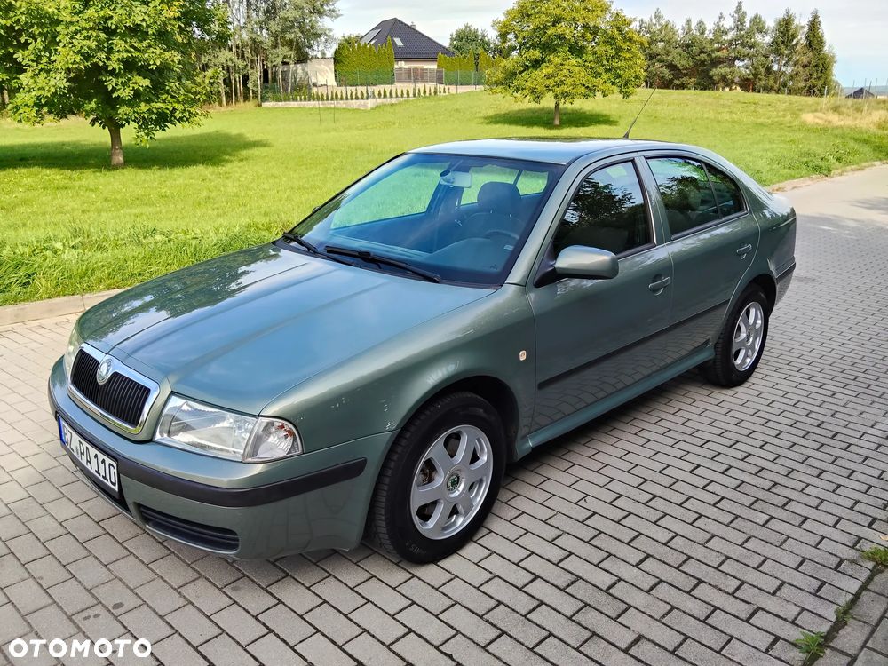 Skoda Octavia 1.8 T Elegance - 11