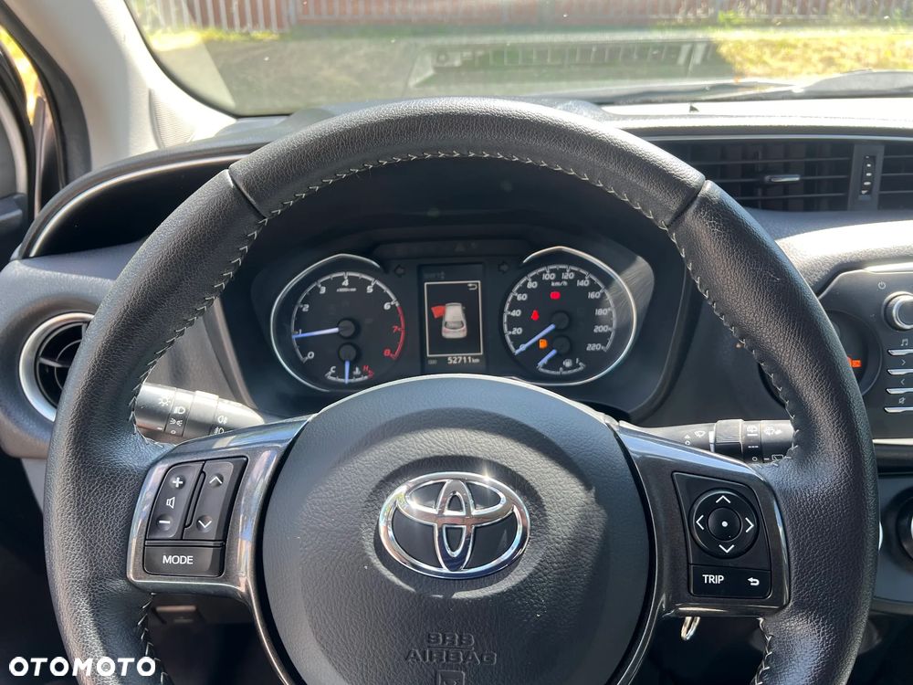Toyota Yaris 1.0 VVT-i Y20 Club - 19