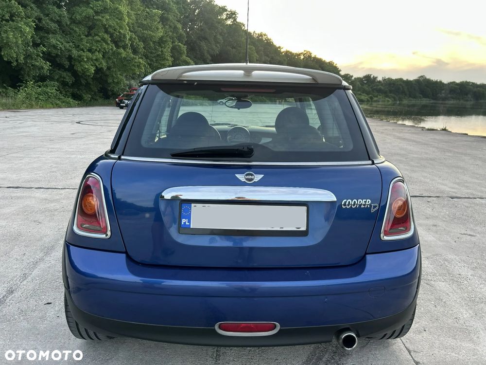 MINI Cooper D - 4