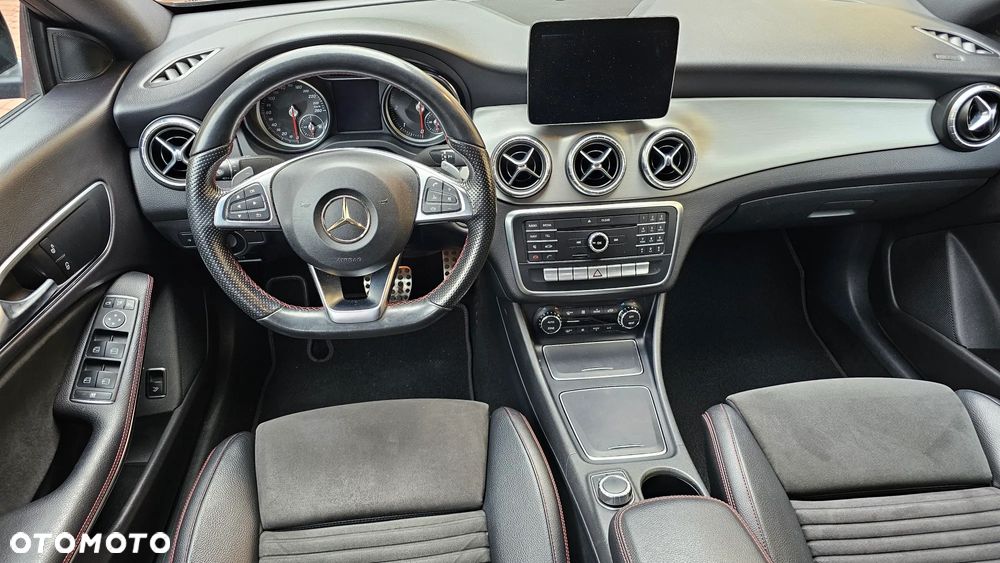 Mercedes-Benz CLA 200 d 4Matic 7G-DCT AMG Line - 27