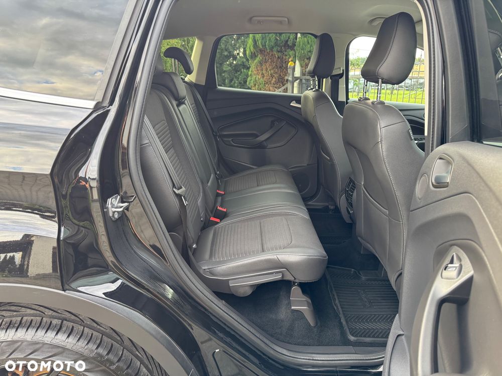 Ford Kuga - 14