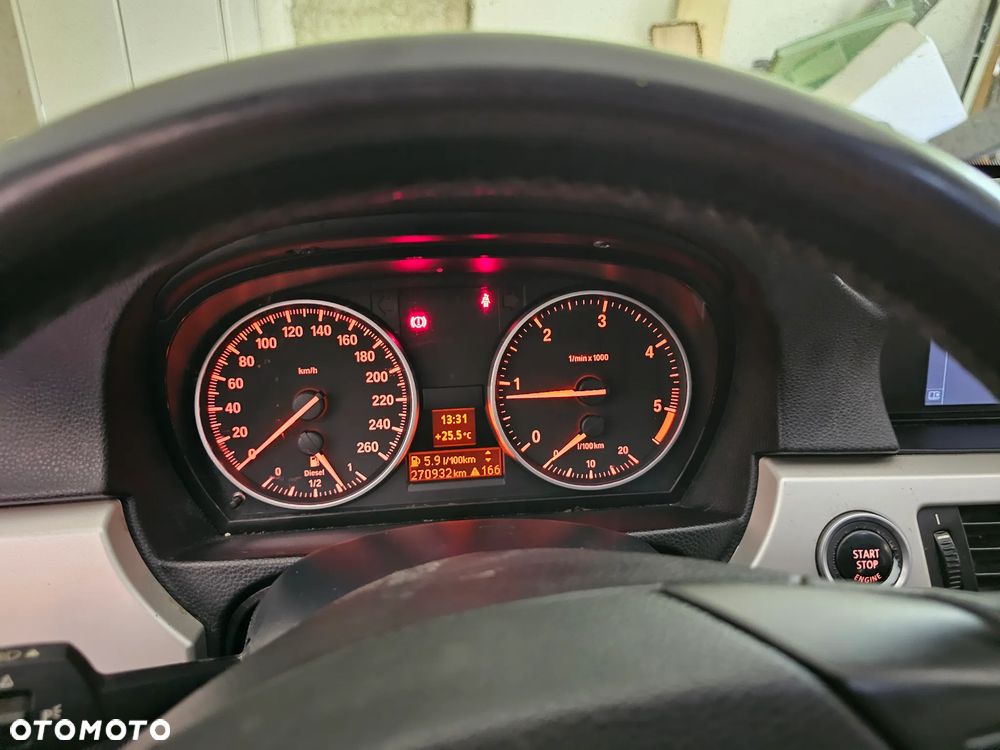 BMW Seria 3 318d - 5