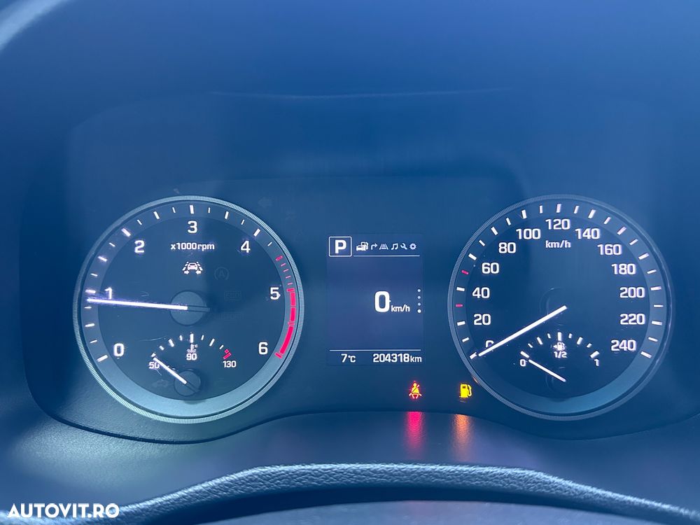 Hyundai Tucson blue 1.7 CRDi 2WD DCT Passion Plus - 23