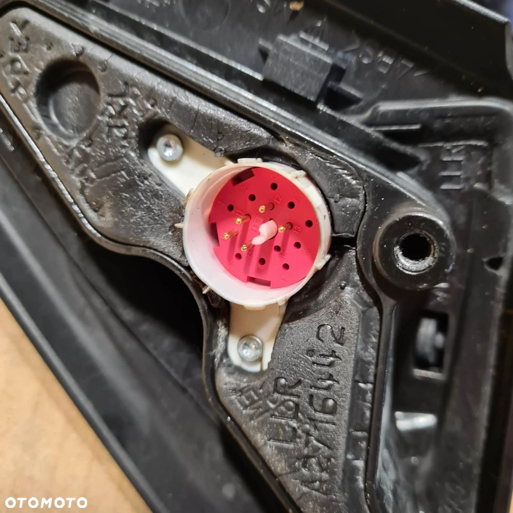 PORSCHE 911 997 987 CAYMAN BOXSTER LUSTERKO PRAWE 5PIN EU 39C - 3