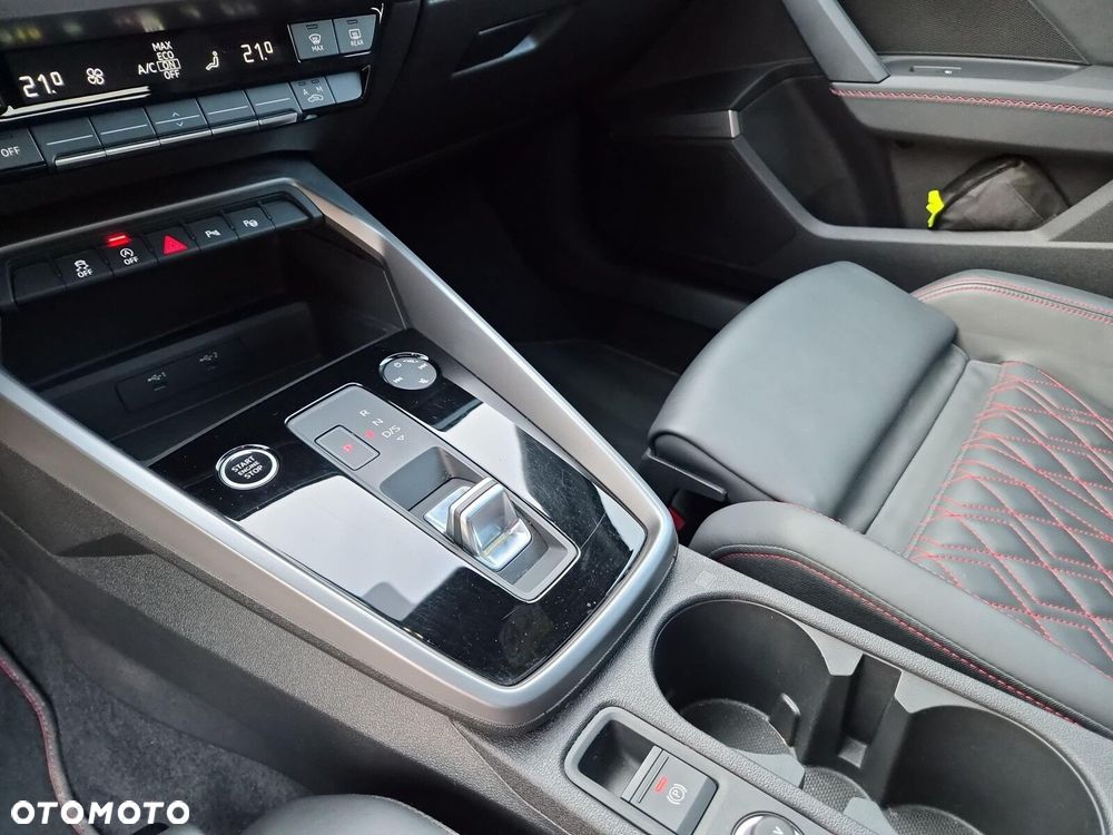 Audi A3 Sportback - 15