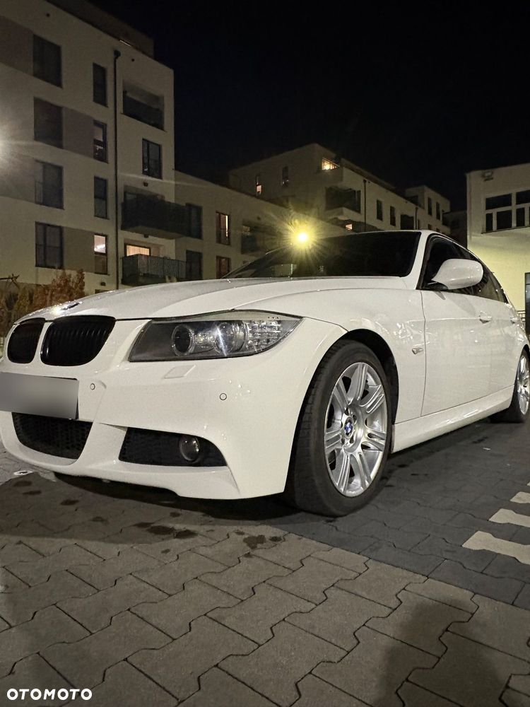 BMW Seria 3 318i - 1