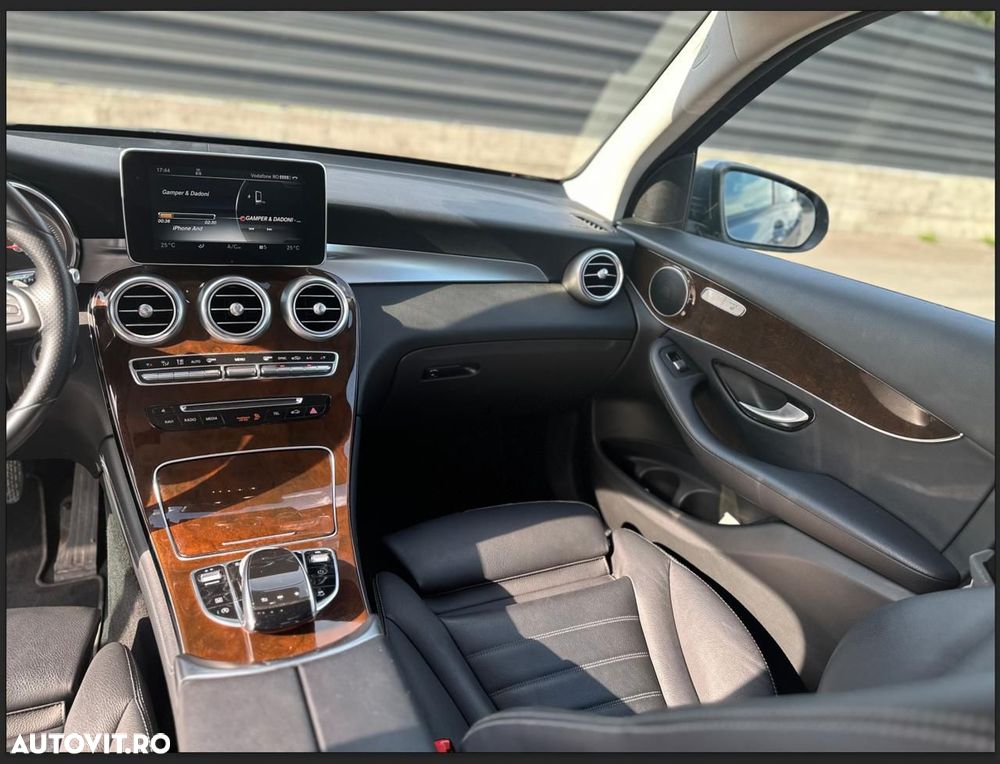 Mercedes-Benz GLC - 10