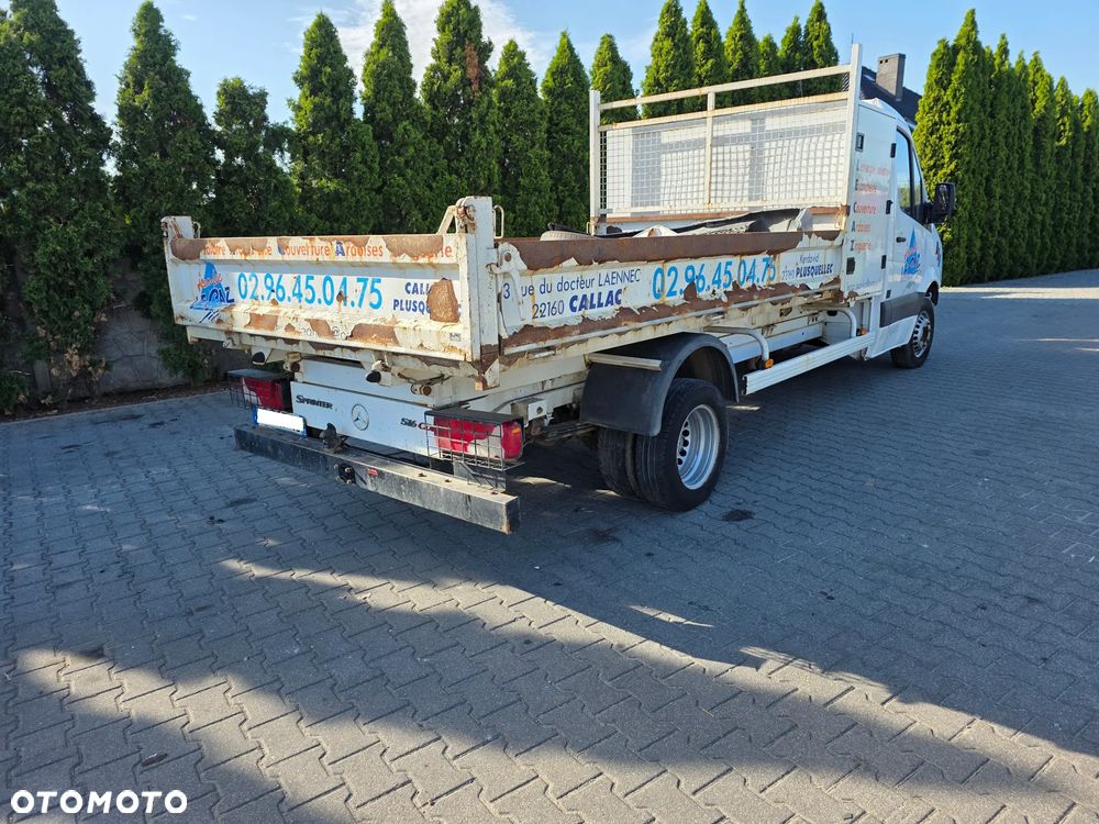Mercedes-Benz Sprinter - 4