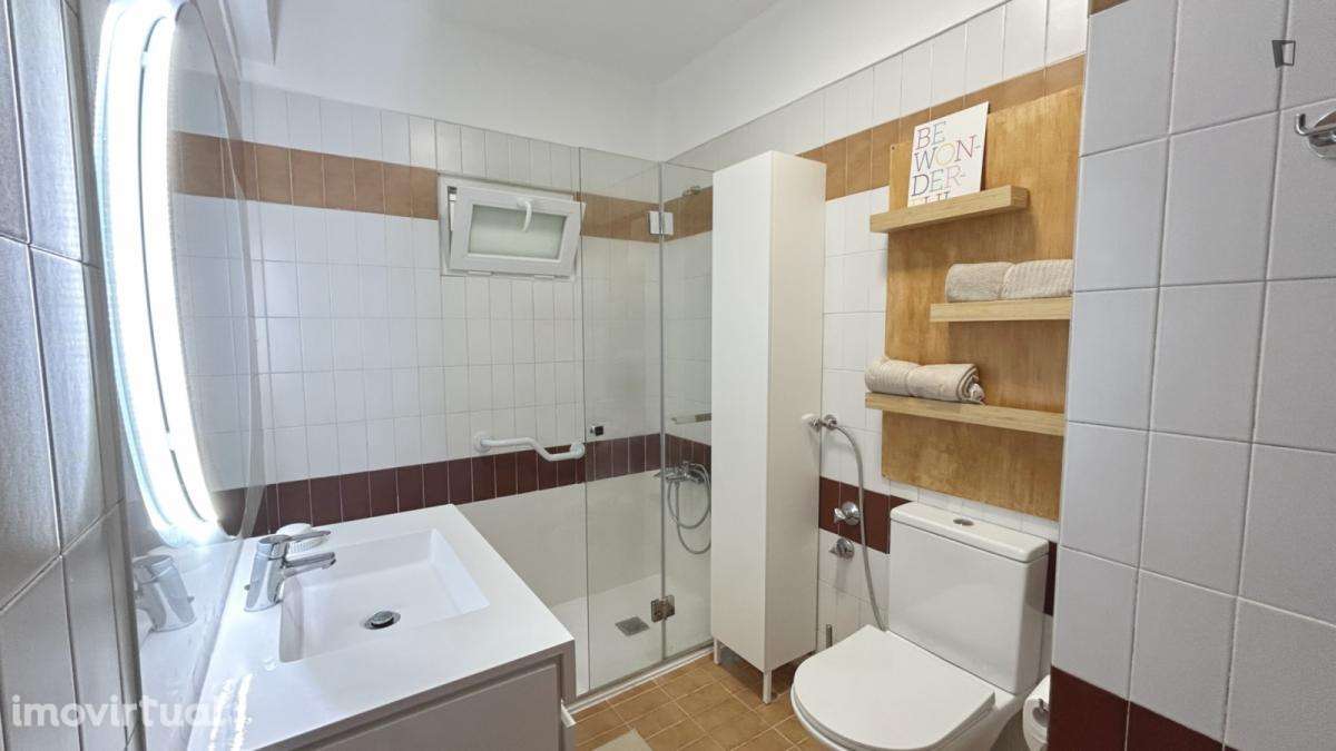 Quarto - localizado em Telheiras Lisbon - Grande imagem: 5/7