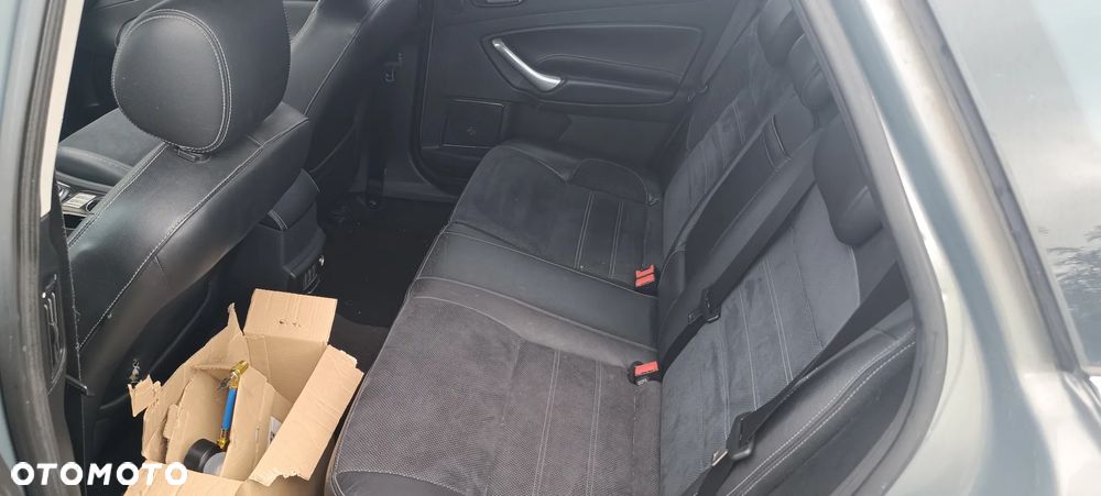 Ford Mondeo Turnier 2.5 Titanium - 18