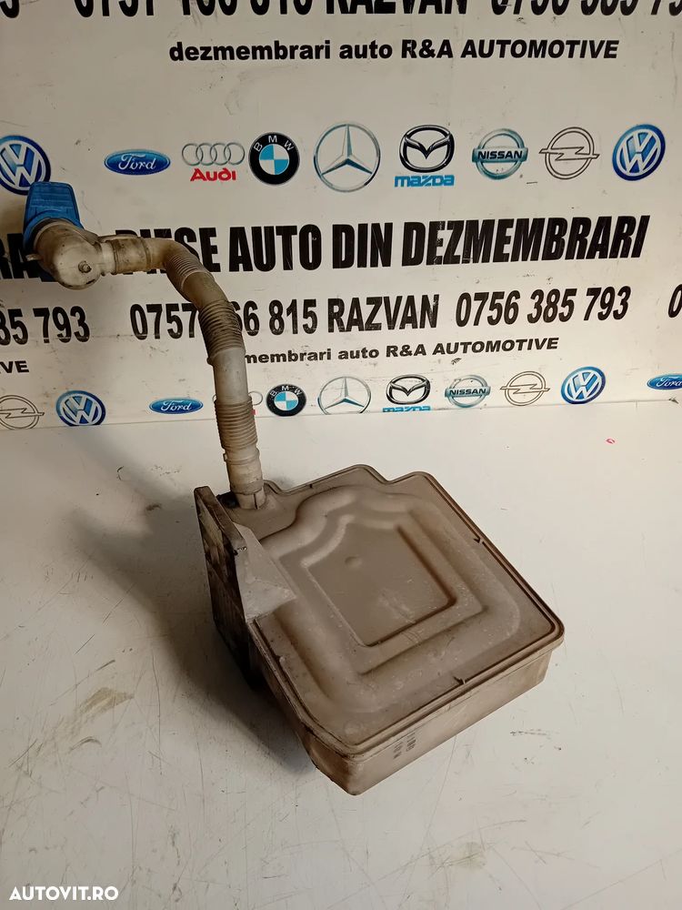 Bidonas Vas Lichid Parbriz Stropgel Vw Golf 6 VI 1.6 Tdi An 2009-2014 Motor CAY - 3