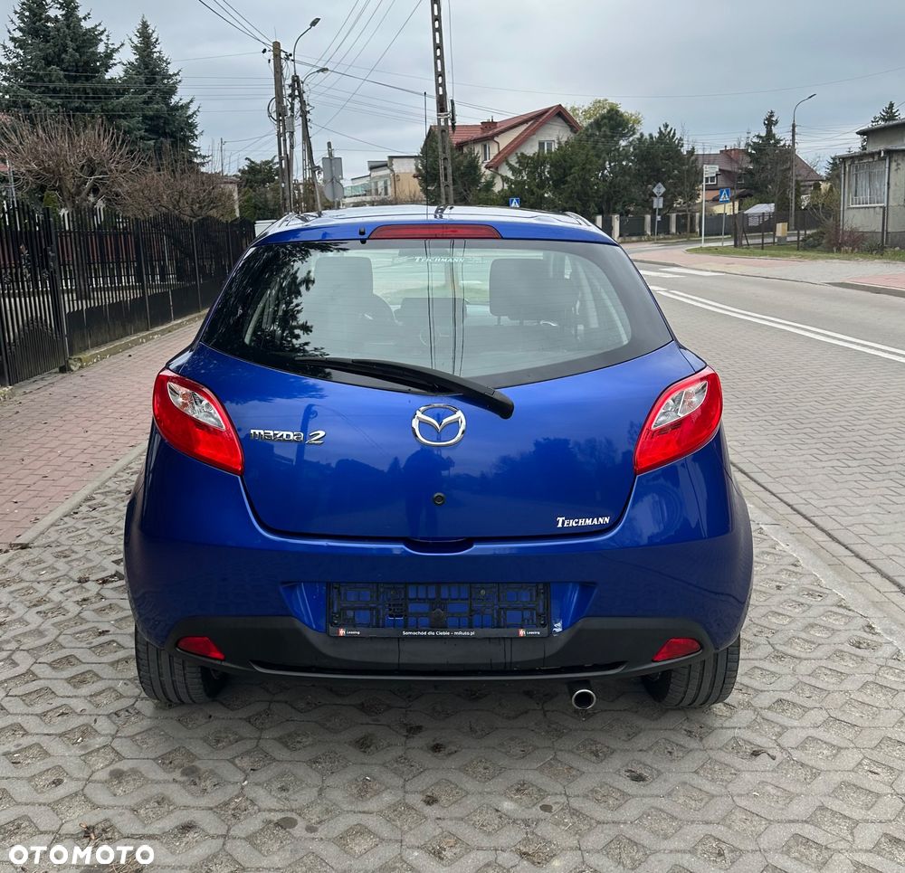Mazda 2 - 5