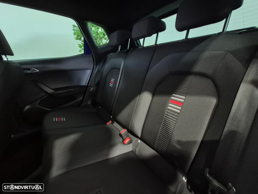 SEAT Arona 1.0 TSI FR - 25