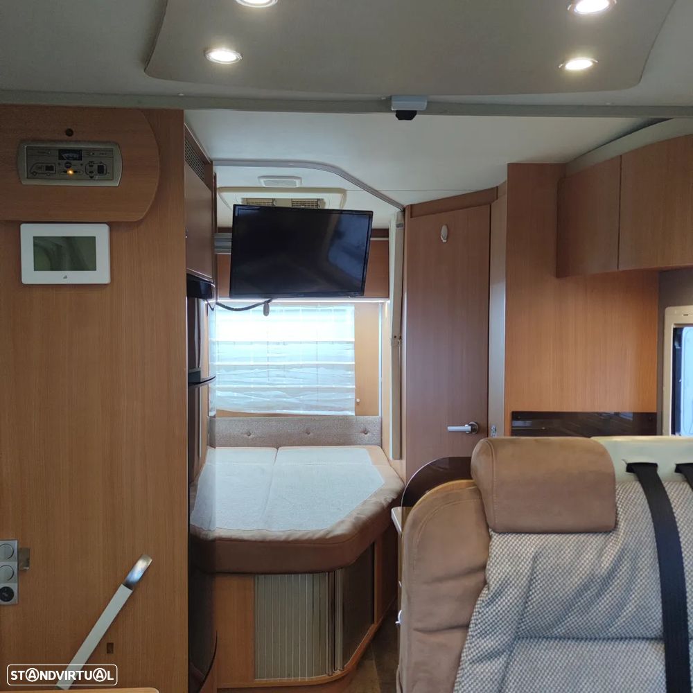 Burstner Ixeo IT 664 - 7