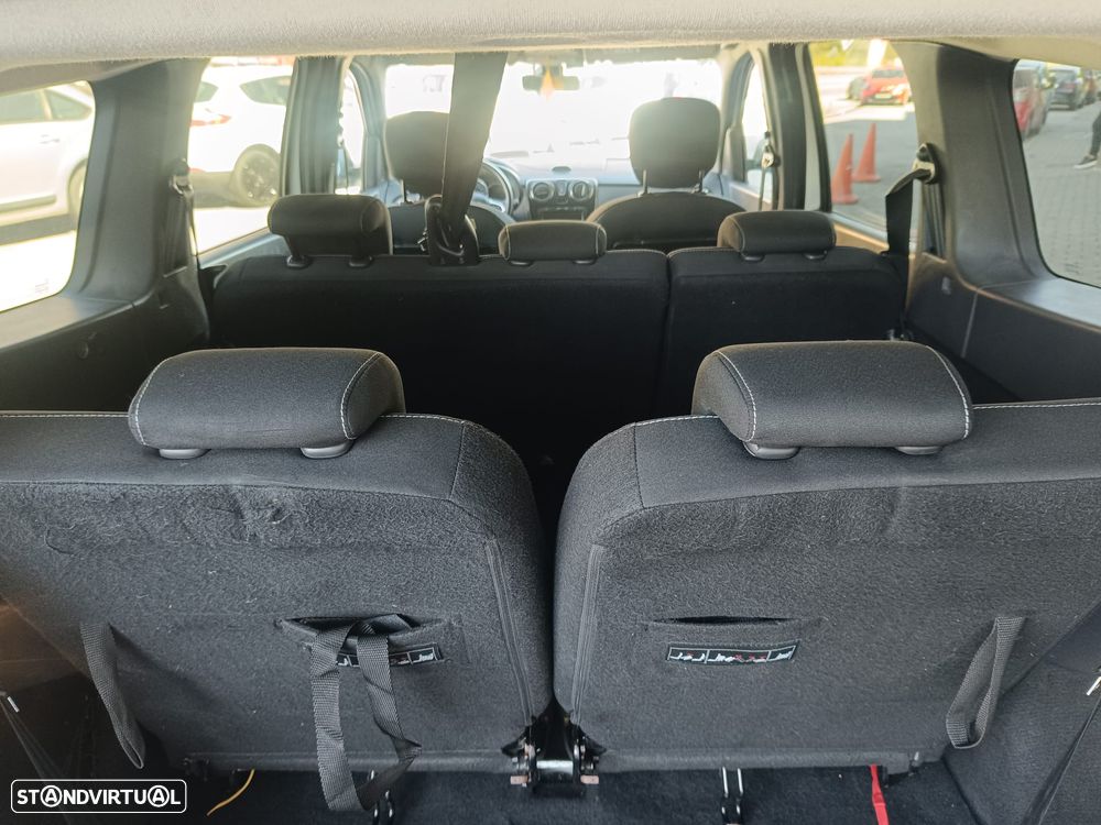 Dacia Lodgy 1.6 ECO-G Stepway 7L Bi-Fuel - 12