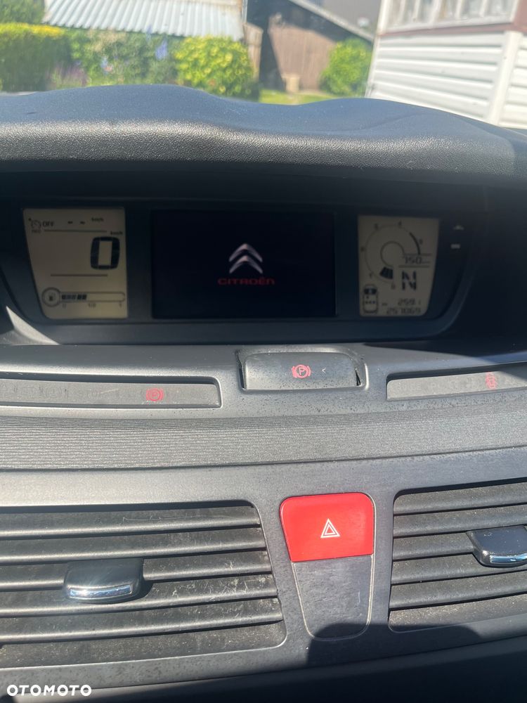Citroën C4 Picasso 1.6 HDi Impress MCP - 16