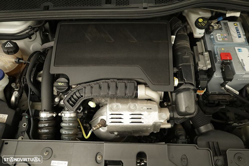 Peugeot 208 1.2 PureTech GT - 24