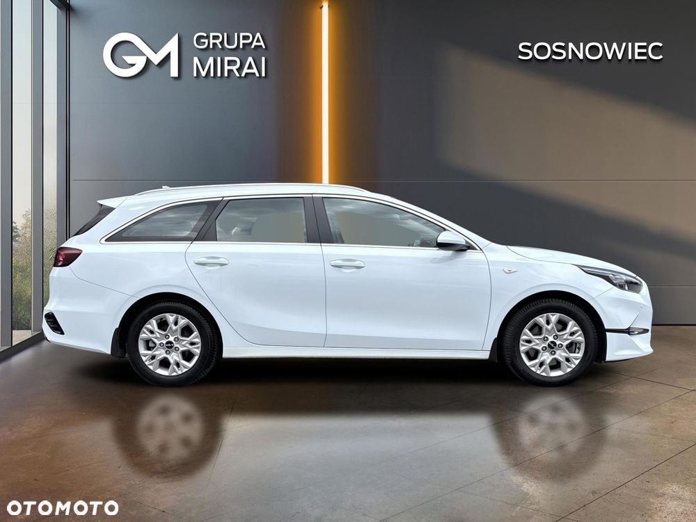 Kia Ceed 1.5 T-GDI M - 6