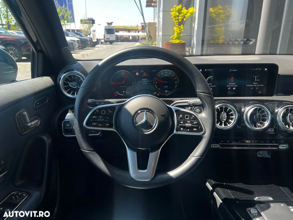 Mercedes-Benz A 250 e 8G-DCT Advanced Progressive - 11