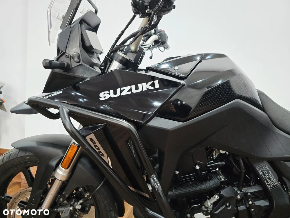 Suzuki DL - 25