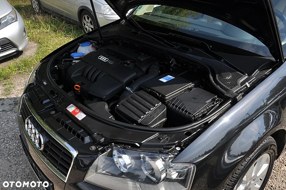 Audi A3 3-drzwiowe 1.6 Attraction - 30