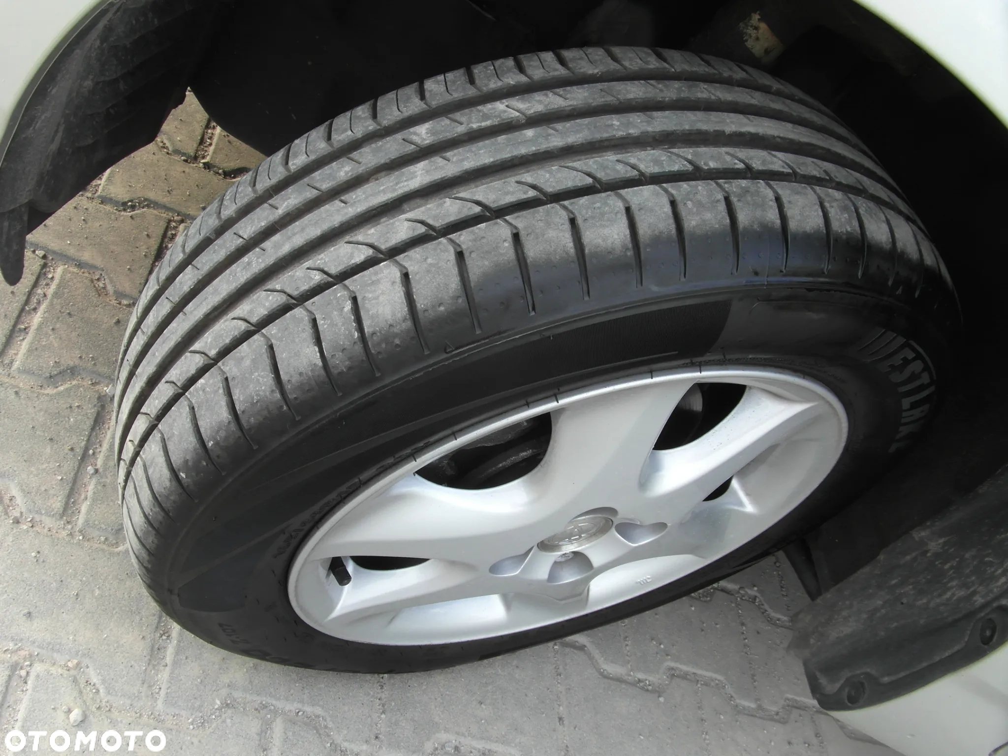 Toyota Corolla 1.6 VVT-i Automatik Edition - 33