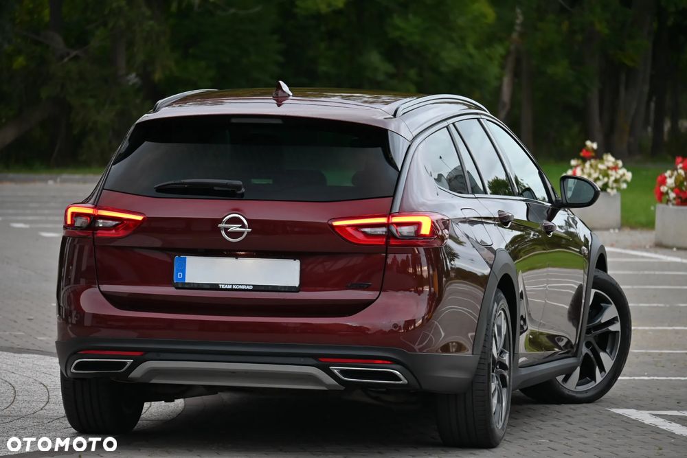 Opel Insignia CT 2.0 CDTI 4x4 Exclusive S&S - 16