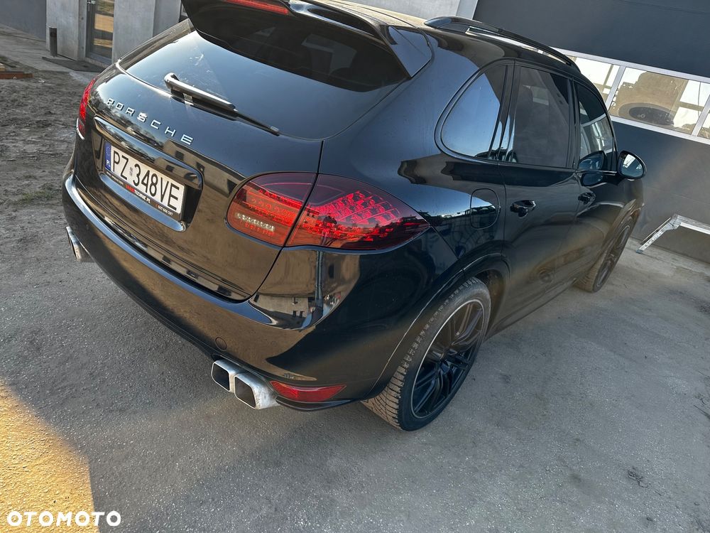 Porsche Cayenne S Diesel - 3