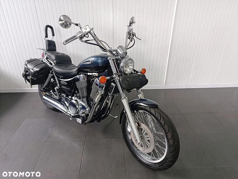 Suzuki Intruder - 18