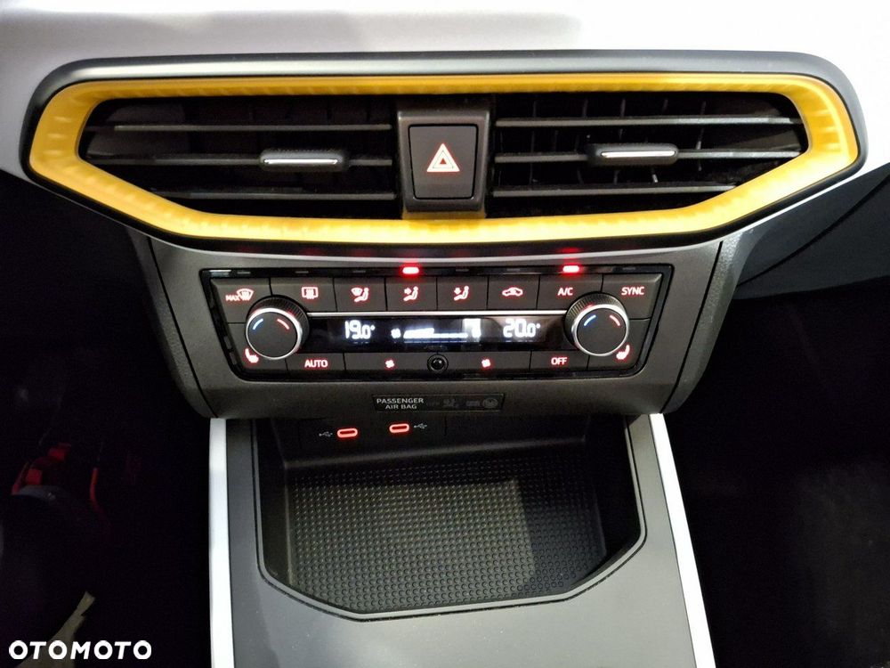 Seat Arona 1.0 TSI Style S&S DSG - 17