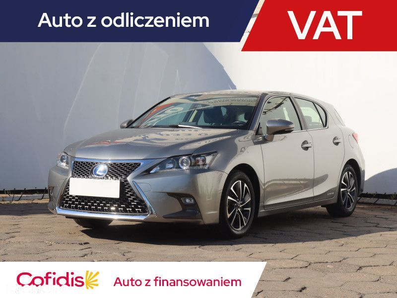 Lexus CT - 2