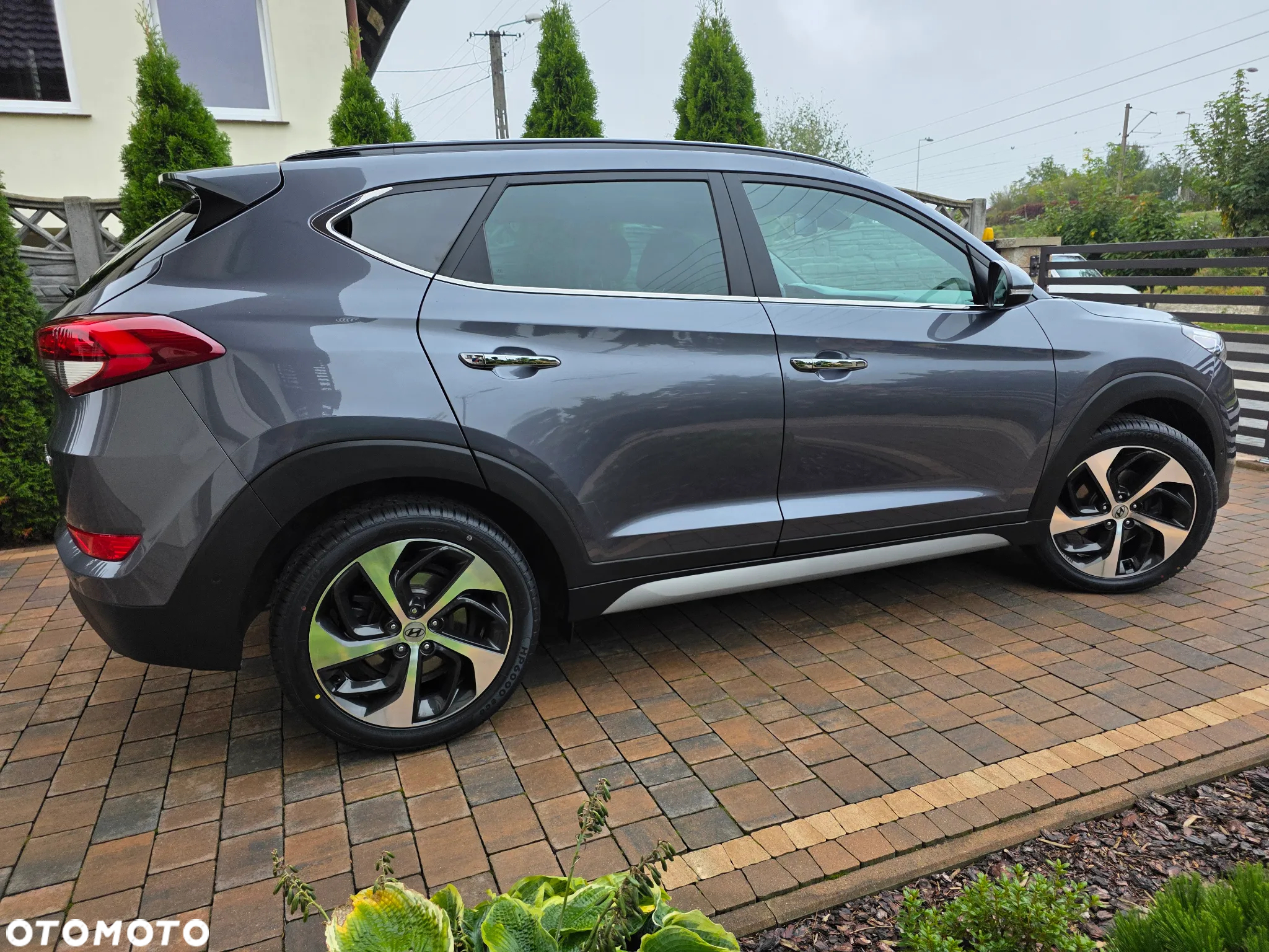 Hyundai Tucson 1.7 CRDI BlueDrive Premium 2WD DCT - 11
