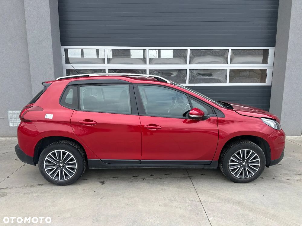 Peugeot 2008 1.2 Pure Tech Active - 3