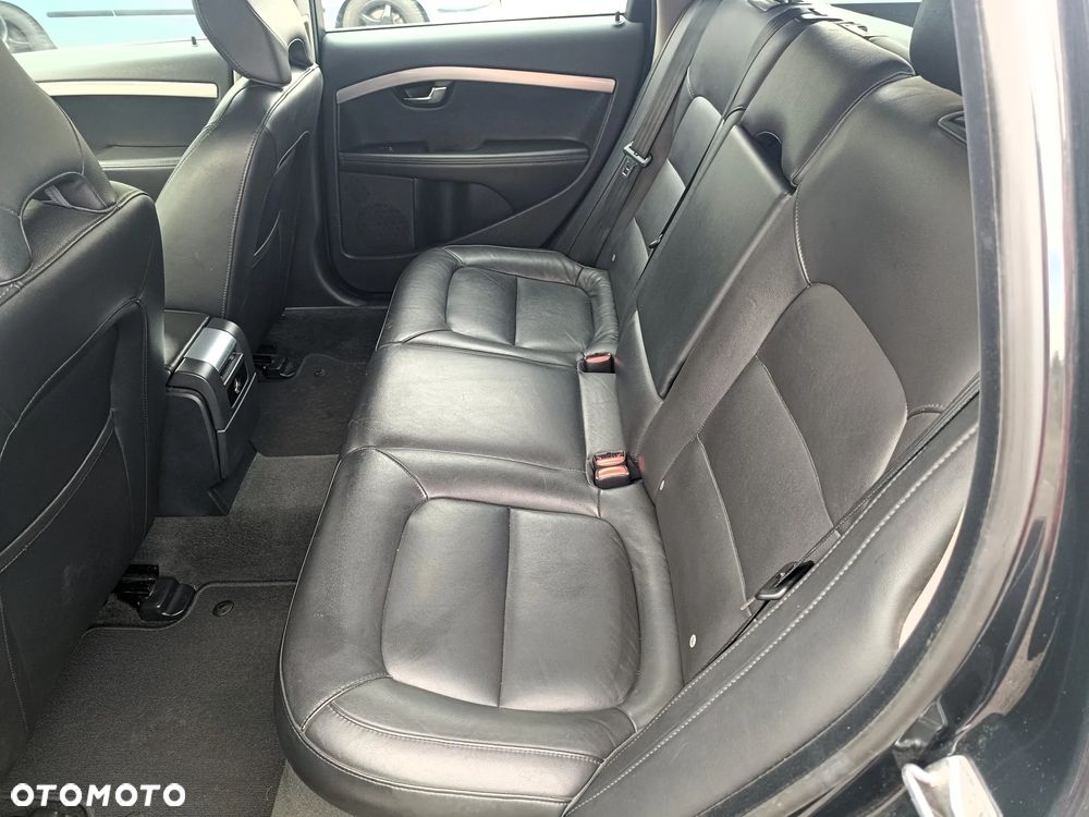 Volvo V70 D4 Summum - 17