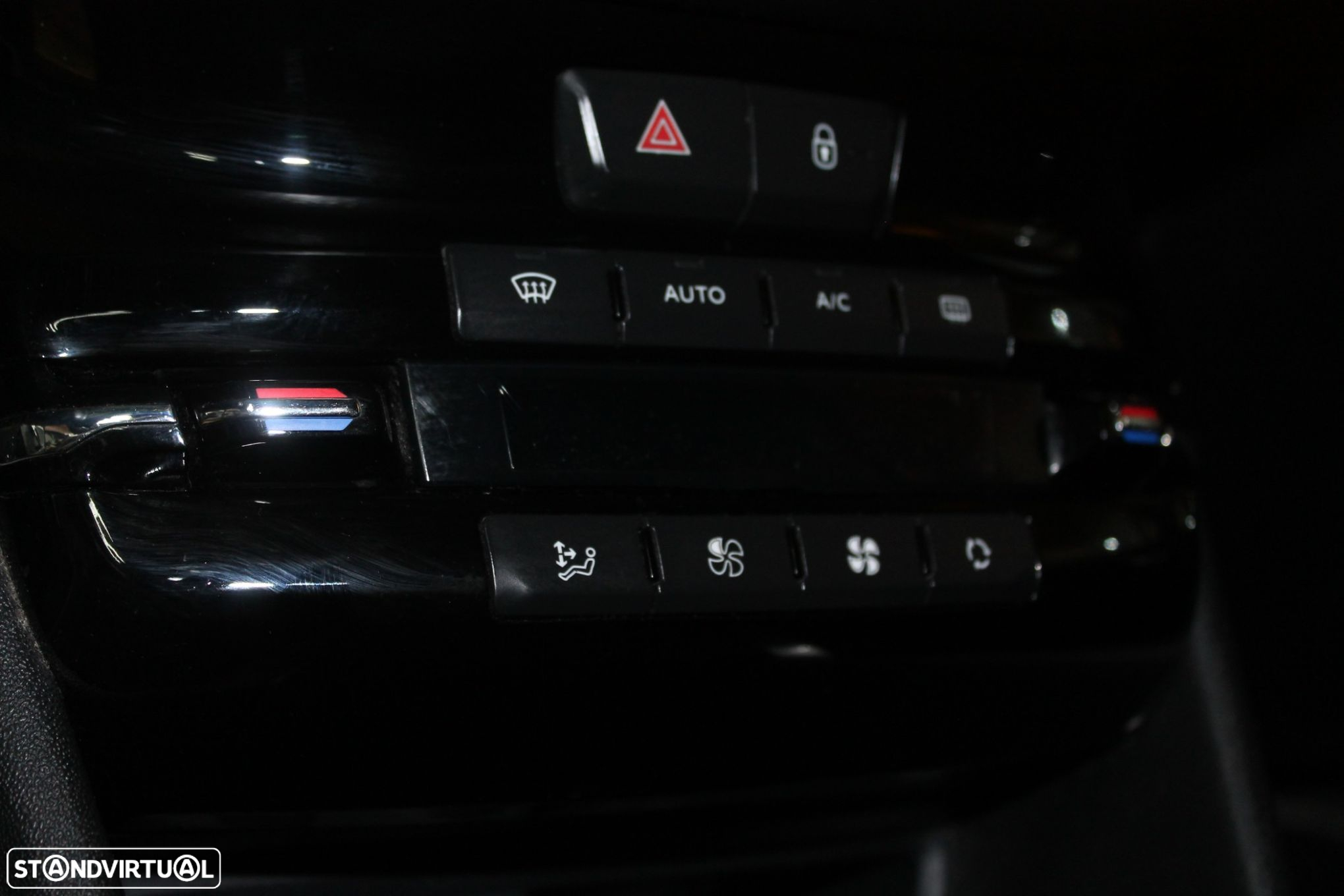 Peugeot 208 82 VTI Allure - 14