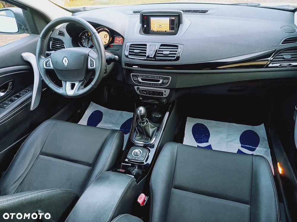 Renault Megane ENERGY dCi 130 Start & Stop Bose Edition - 16