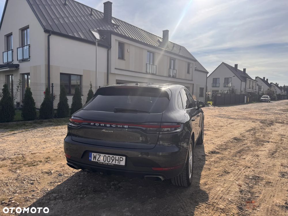 Porsche Macan Standard - 16