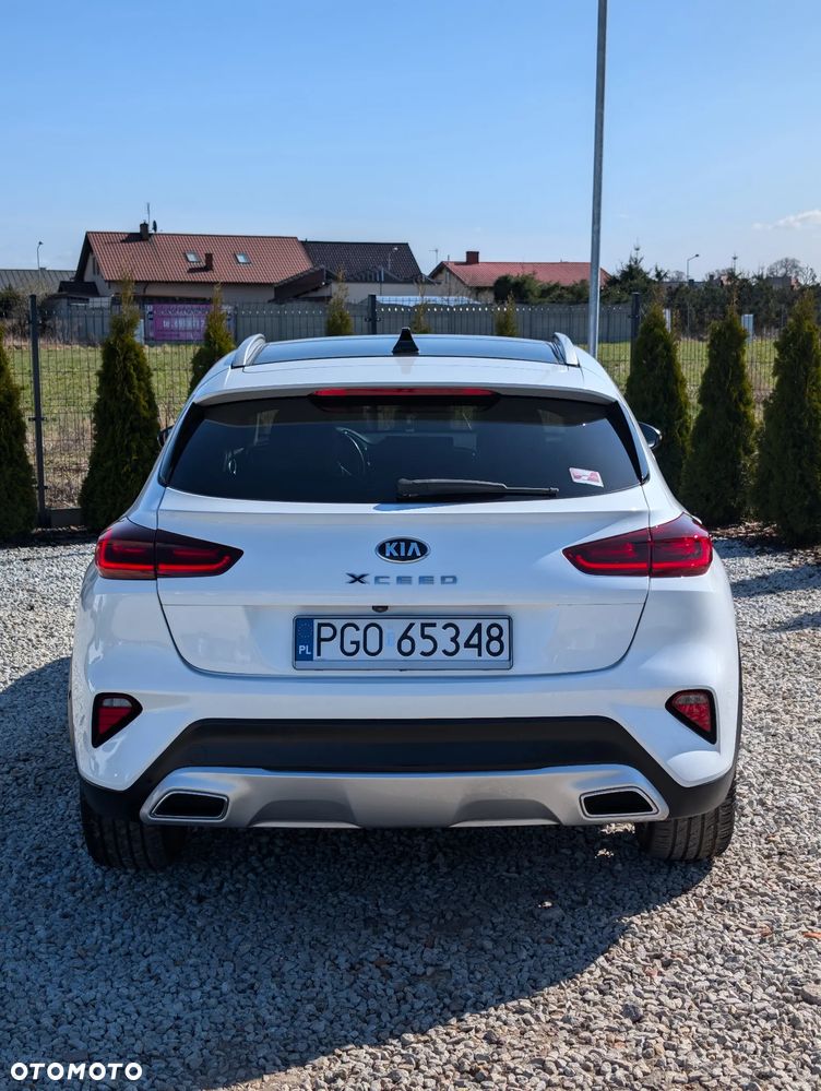 Kia XCeed - 8
