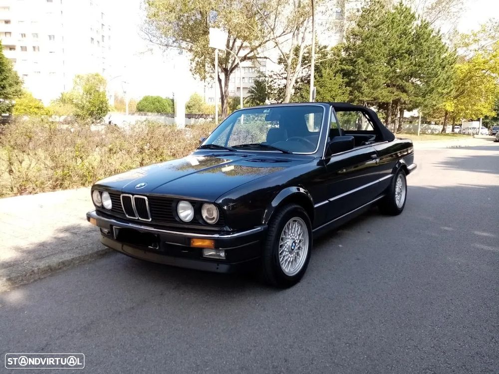 BMW 320 i Cabriolet - 10