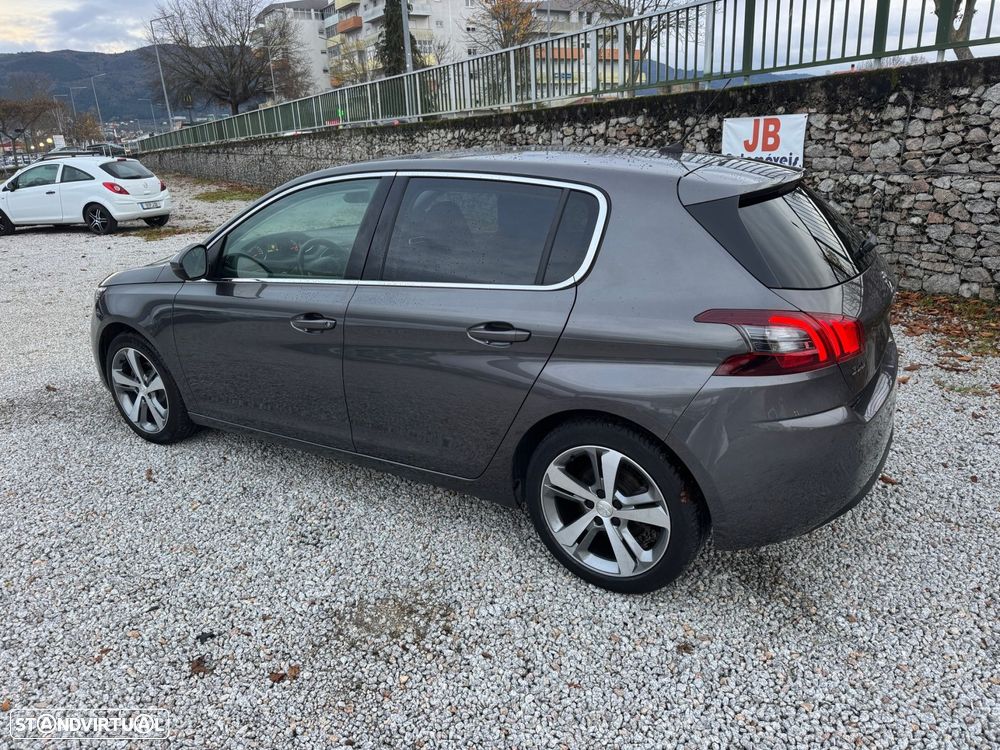 Peugeot 308 PureTech 110 Stop & Start Allure - 4