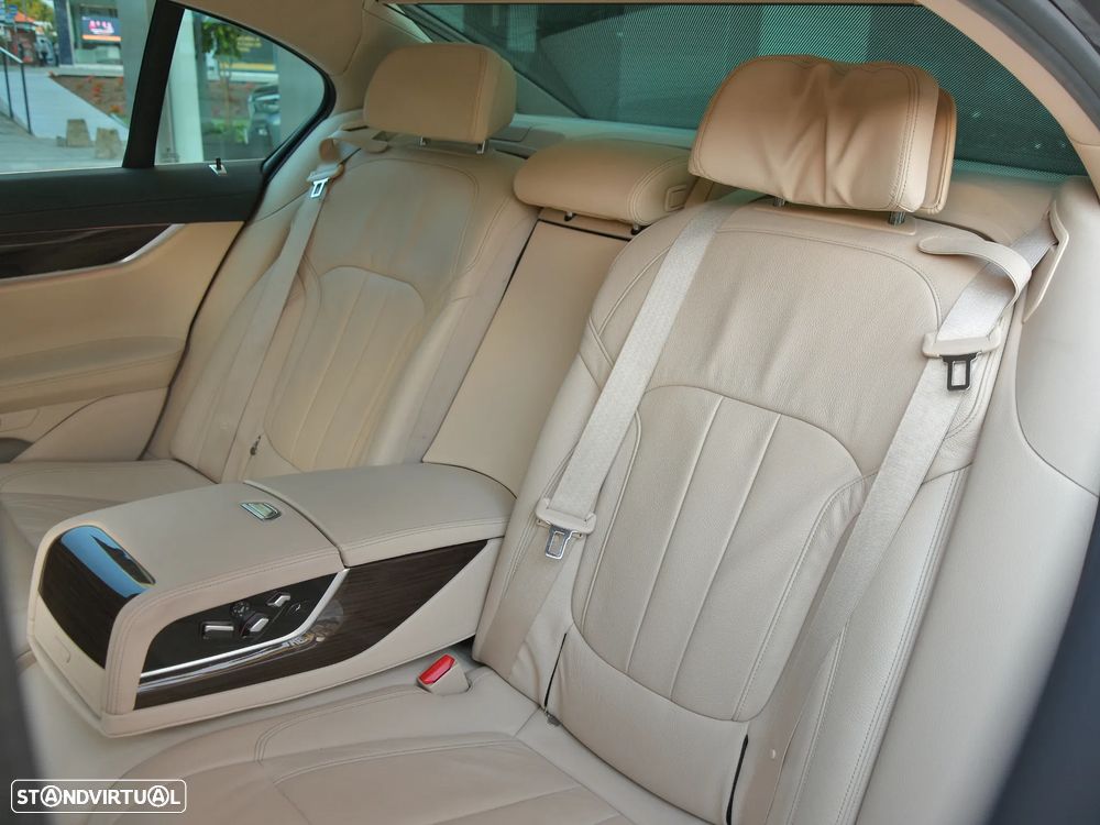BMW 730 d - 9