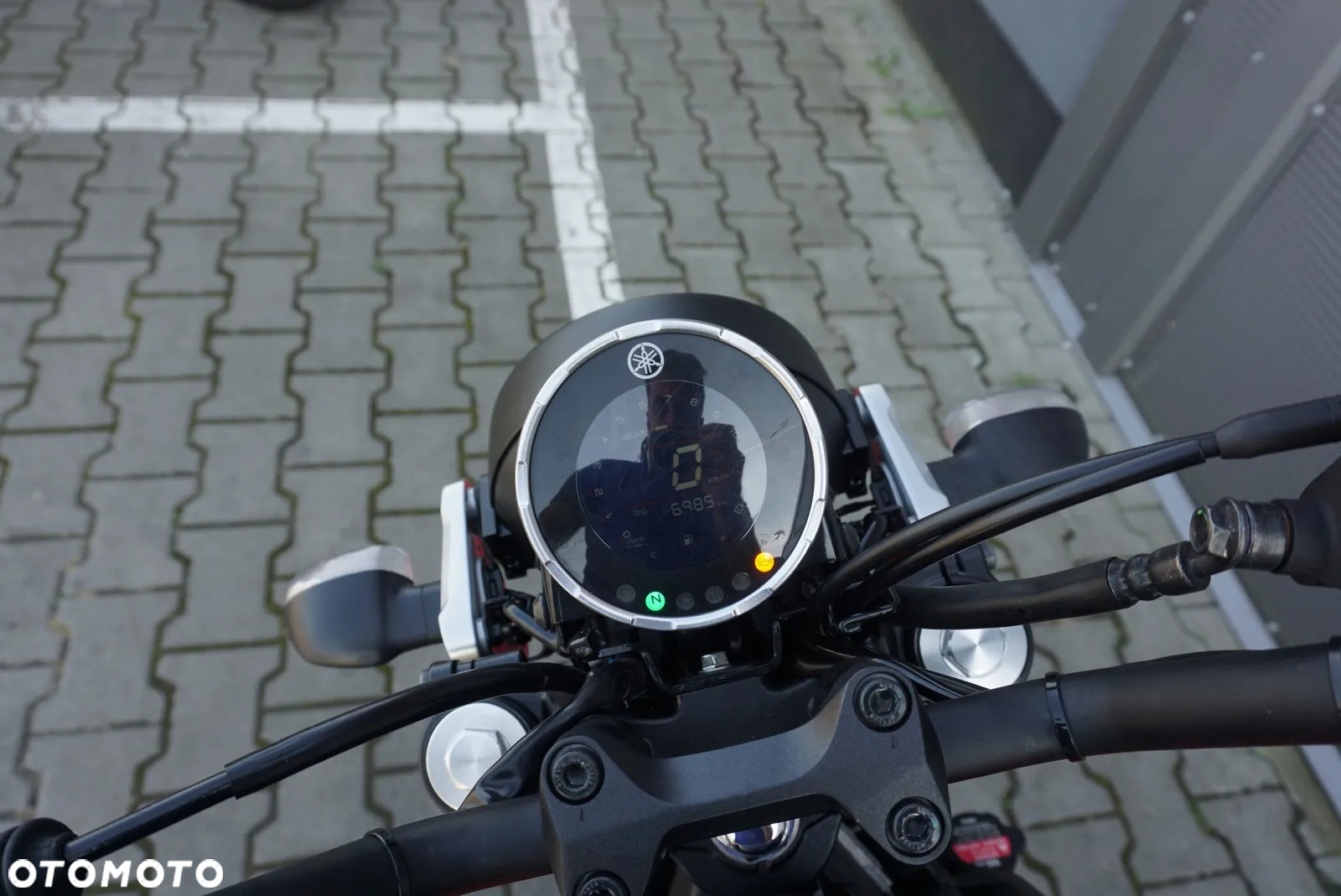 Yamaha XSR - 18