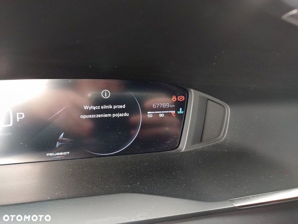 Peugeot 2008 PureTech 130 Allure S&S EAT8 - 14